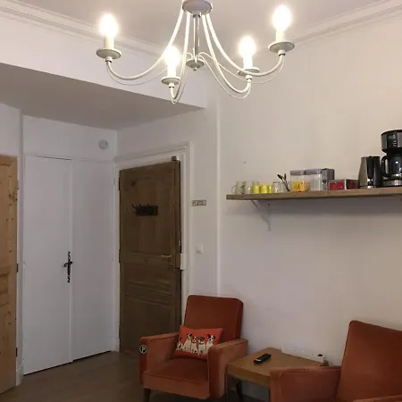 Bulles Champagne Bouchon * Τρουά